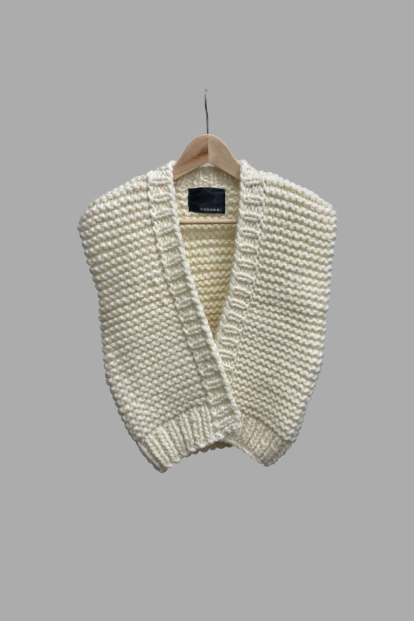 HAND KNITTED CARDIGAN（SKM-067）