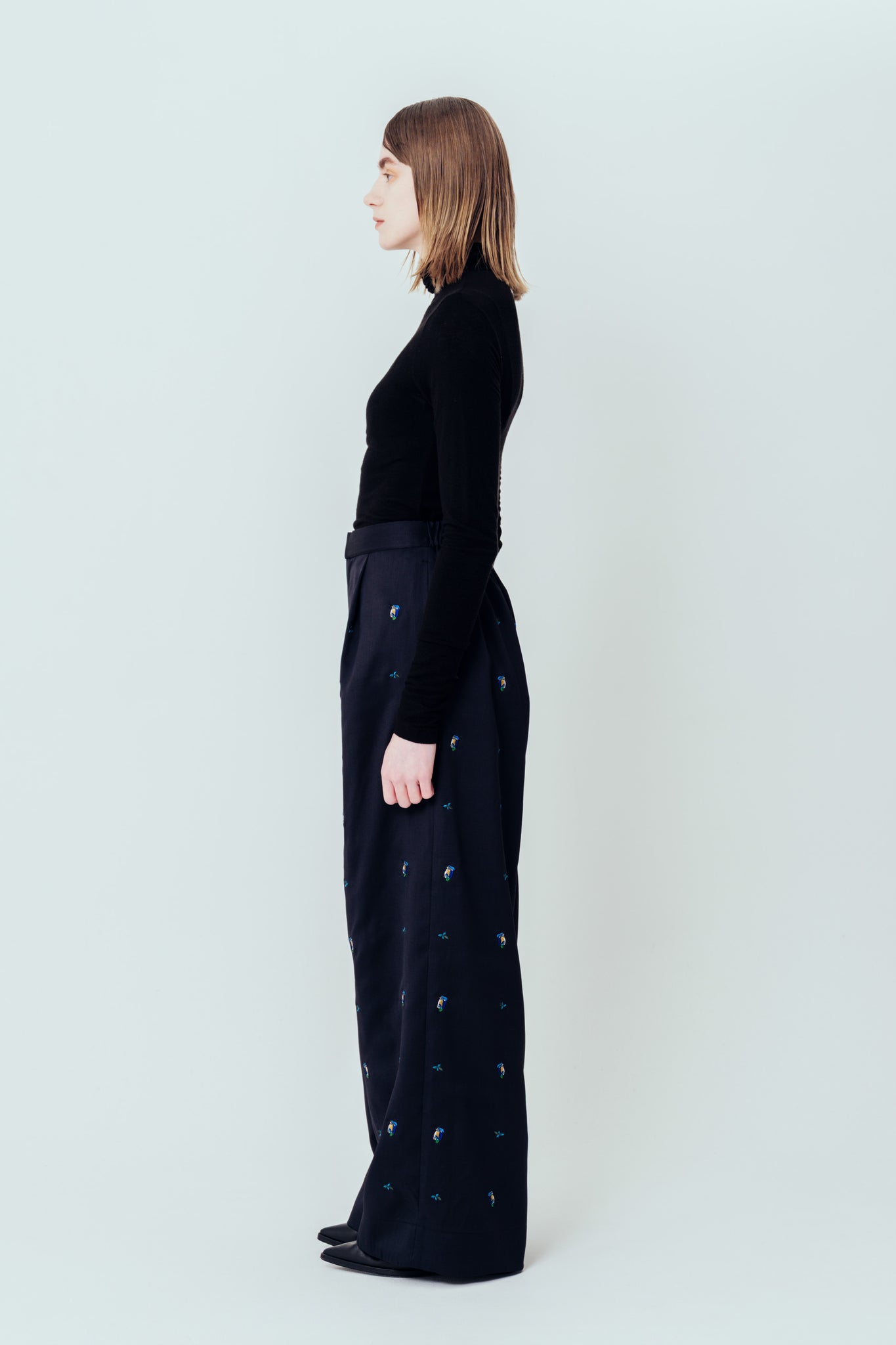 【入荷待ち】Isokichi Asakura × canaco_ EMBROIDERED DRESS WIDE PANTS（SKM-284）