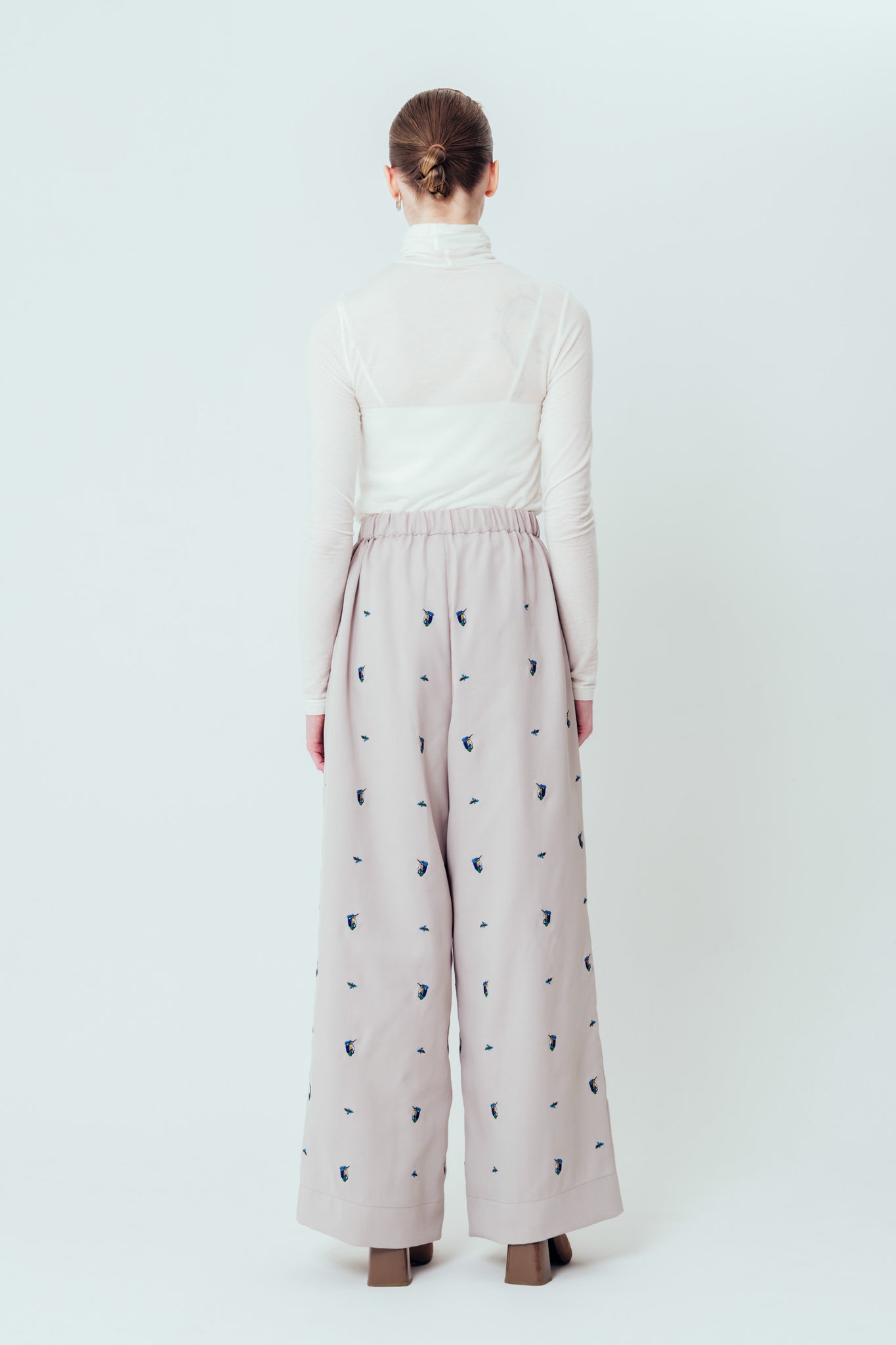 【入荷待ち】Isokichi Asakura × canaco_ EMBROIDERED DRESS WIDE PANTS（SKM-284）